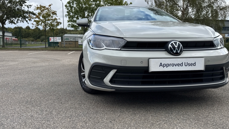 Volkswagen Polo 1.0 TSI Life 5dr Petrol Hatchback